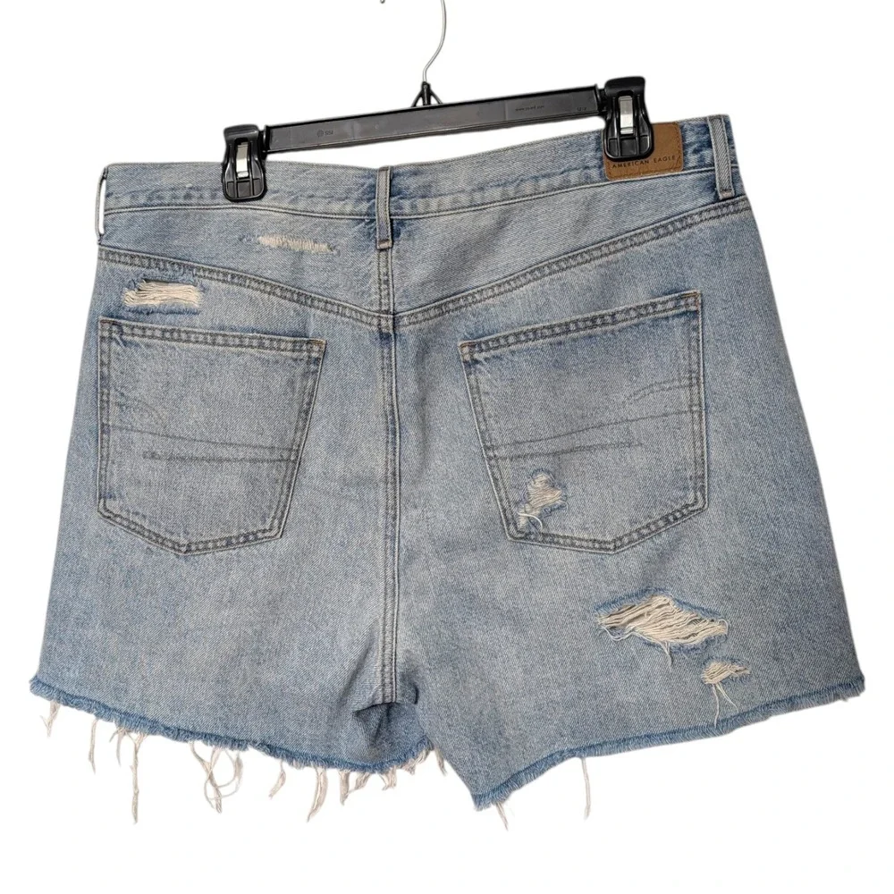 American Eagle 90s Boyfriend Shorts Ripped‎ Thrashed Distressed Denim Womens 14